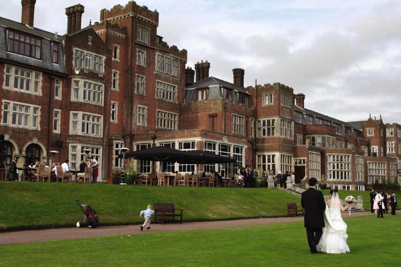 Birch Selsdon Hotel Croydon Exterior photo